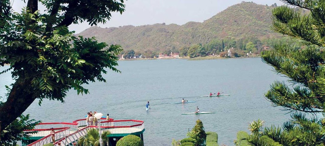 Mansar Lake